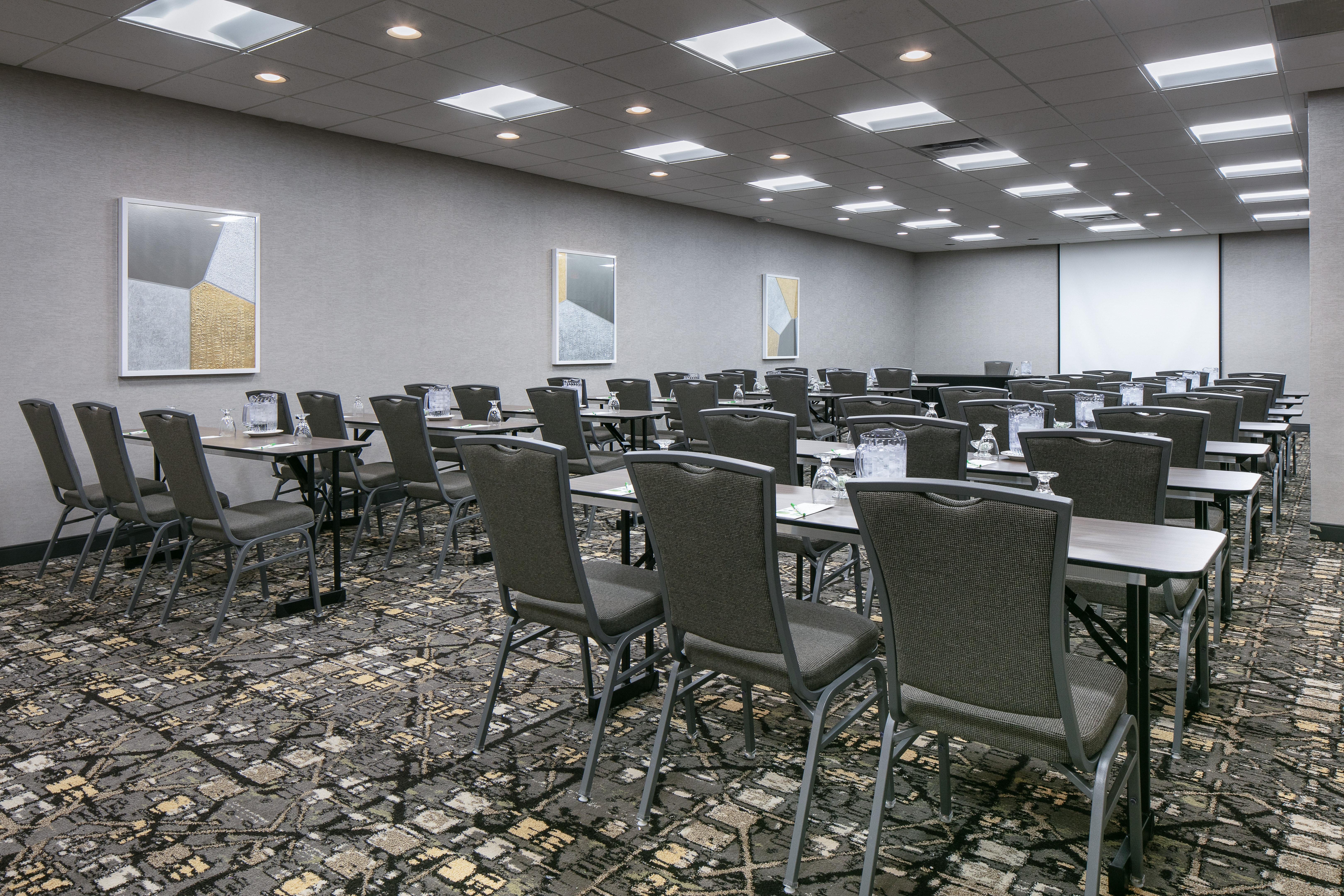 Holiday Inn Hotel & Suites Des Moines-Northwest By Ihg Urbandale Ngoại thất bức ảnh
